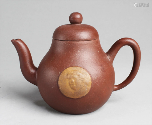 Chinese Zisha Teapot