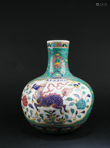 Chinese Famille Verte Vase