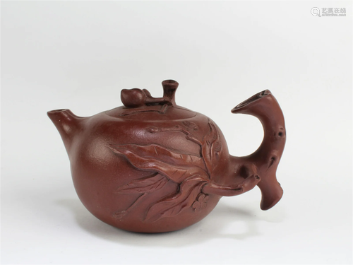 Chinese Zisha Teapot