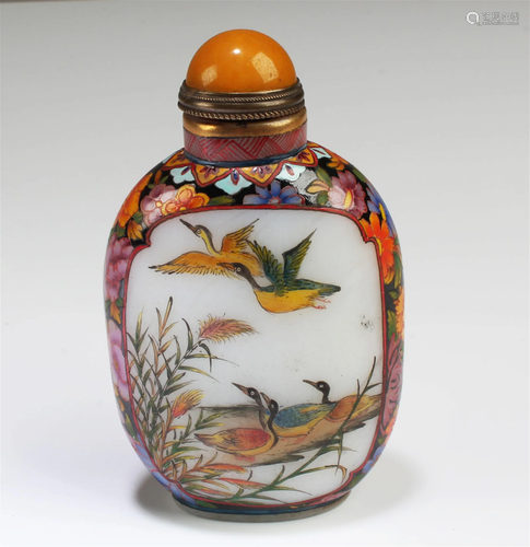 Chinese Peking Glass Snuff Bottle