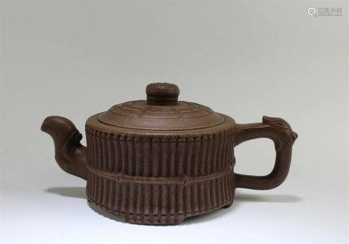 Chinese Zisha Teapot