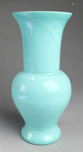 Chinese Porcelain Vase