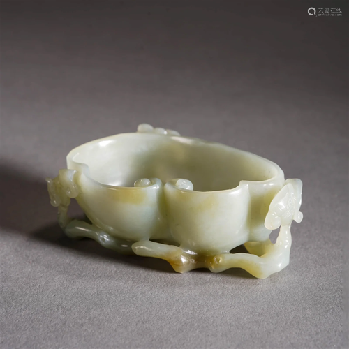 White Jade Ruyi Scepter Brushwasher