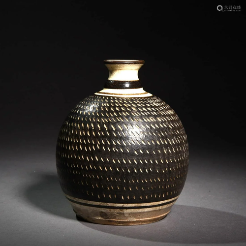 Incised Black Glaze Pottery Ovoid Jar