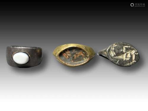 Group Of Roman Rings