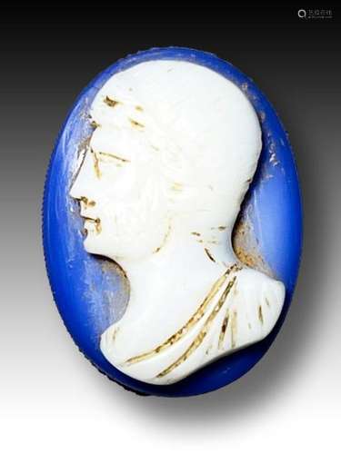 A GREEK CAMEO DEPICITNG A NOBLEMAN