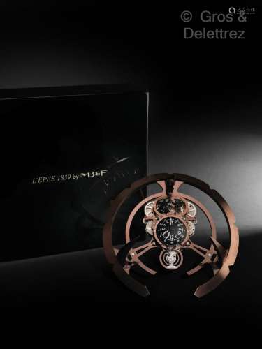 « Starfleet Machine » – Rare horloge de table en acier inoxy...
