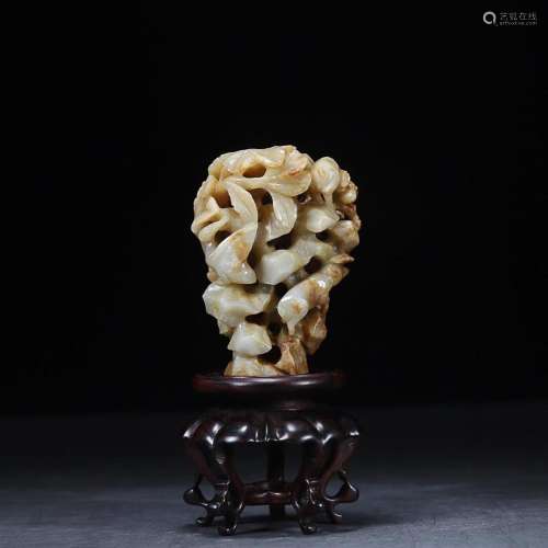 CHINESE HETIAN JADE ORNAMENT WITH CARVED 'DEER AND CRANE...