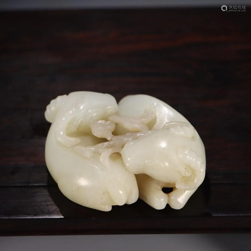 Qing Dynasty - Hetian Jade Goat Decorative Ornament