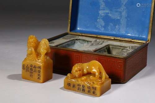 TWO CHINESE SHOUSHAN TIANHUANG STONE SEALS WITH 'BEAST&#...