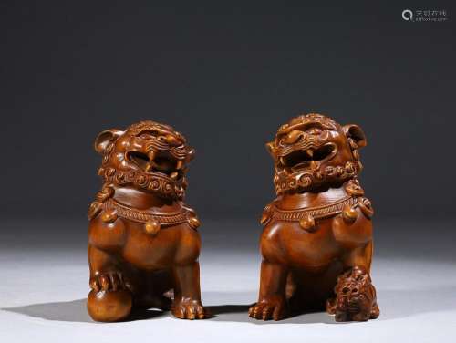 TWO CHINESE BOXWOOD LIONS