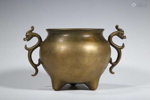CHINESE BRONZE CHI-DRAGON-HANDLED CENSER, 'MING XUANDE&#...