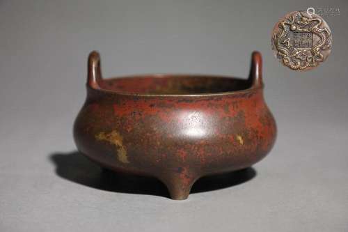 CHINESE BRONZE TWO-HANDLED CENSER, 'MING XUANDE' SEA...