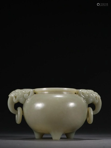 Qing Dynasty - Hetian Jade Double Dragon Incense Burner