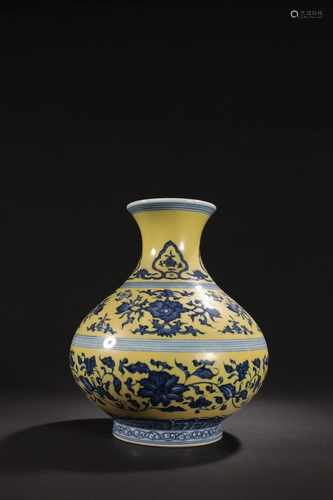 Qing Dynasty - Yellow Underglazed Blue White Floral Vase