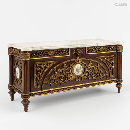 A miniature 'Commode De Maitrise' jewellery box (1...