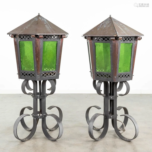 A pair of decorative lamps made of copper and metal (100 x 5...