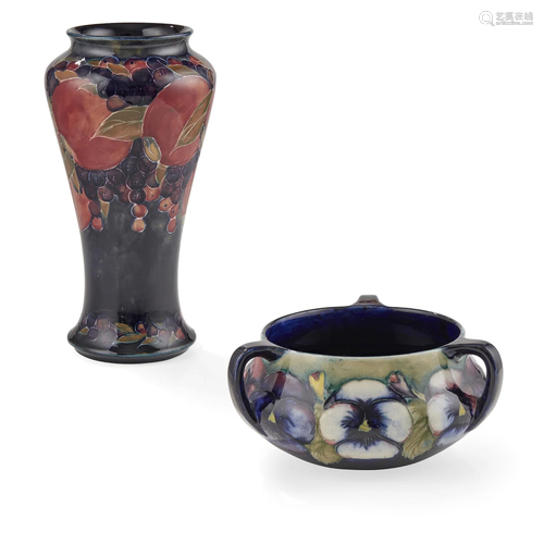 WILLIAM MOORCROFT (1872-1945) FOR MOORCROFT POTTERY ‘POMEGRA...