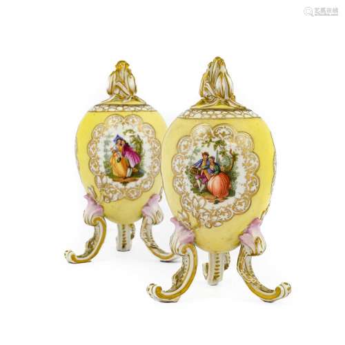 } A Pair of Berlin-Style Porcelain Vases and Covers, late 19...