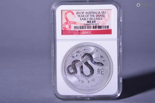 2013 AUSTRALIA YEAR OF THE SNAKE ONE DOLLAR SILVER COIN