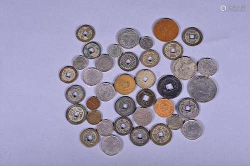 A SET OF CHINA COINS(37)