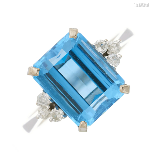 A 14ct gold blue topaz dress ring, with