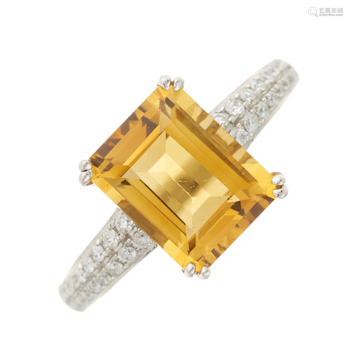 A 14ct gold citrine single-stone ring, w