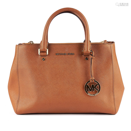 Michael Kors, a tan Saffiano leather han