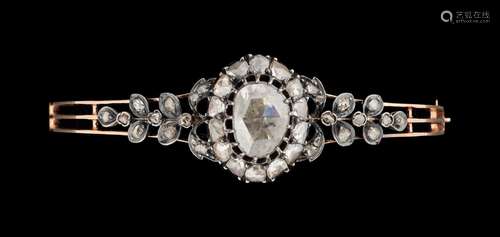 Bijou: Bracelet semi rigide en argent sur or agrémenté de di...