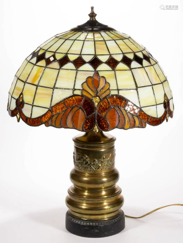 ART NOUVEAU LEADED GLASS ELECTRIC TABLE LAMP