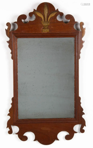 AMERICAN OR BRITISH CHIPPENDALE MAHOGANY WALL MIRROR