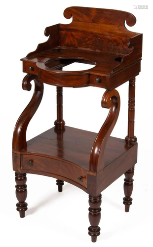 AMERICAN CLASSICAL MAHOGANY WASHSTAND