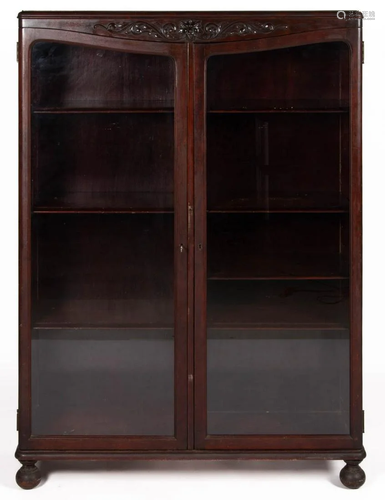 AMERICAN ART NOUVEAU MAHOGANY CHINA CABINET