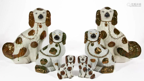 ENGLISH STAFFORDSHIRE HAND-PAINTED CERAMIC DOG / SPANIEL FIG...