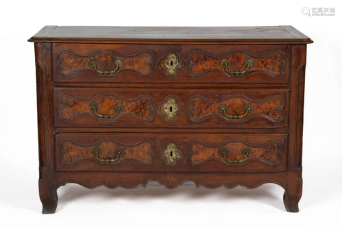 FRENCH PROVINCIAL CARVED AND INLAID WALNUT COMMODE / BUREAU