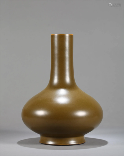 A Chinese Tea Dust Glazed Porcelain Vase