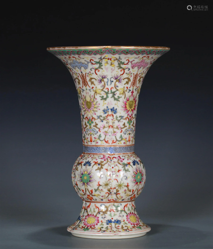 A Chinese Famille-Rose Porcelain Vase