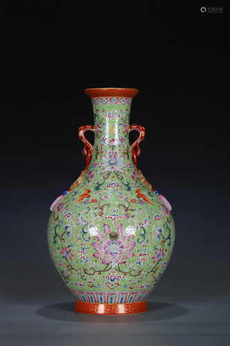 A Chinese Green Ground Glazed Famille-Rose Porcelain Vase