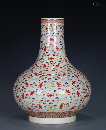 A Chinese Famille-Rose Porcelain Vase