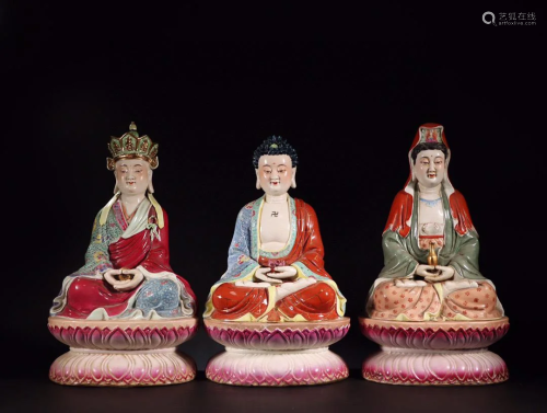 CHINESE FAMILLE ROSE BUDDHAS