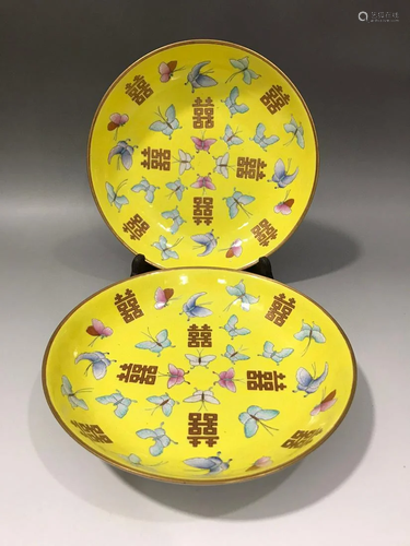 PAIR OF CHINESE FAMILLE ROSE PLATES,TONGZHI MAKR