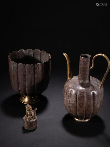 SET OF CHINESE SILVER WITH METAL WINE POT WITH CUP