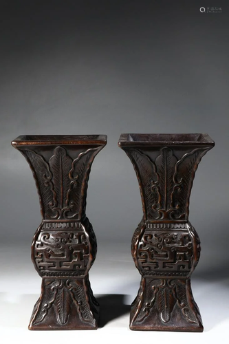 PAIR OF CHENGXIANG WOOD GU VASES,QIANLONG MARK