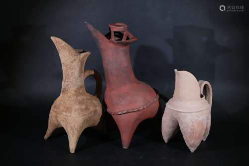 各式陶器三件
