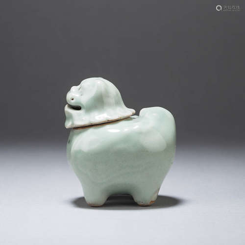 Celadon Glaze Auspicious Beast Incense Burner