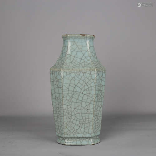 Guan Type Octagonal Vase