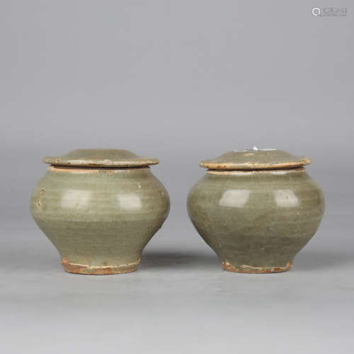 Pair of Celadon Glaze Jar with Covers