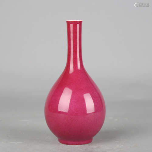 Rouge-Red Glaze Bottle Vase