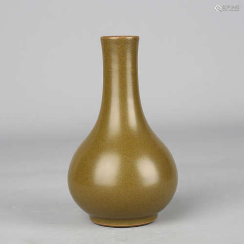 Tea-Dust Glaze Baluster Vase