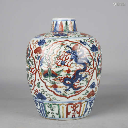 Wucai Glaze Dragon and Phoenix Jar